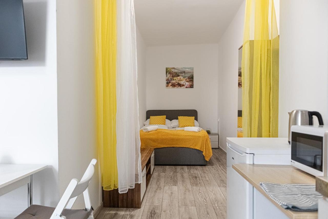 3 Standard Rooms Near Hauptbahnhof Wien Exteriör bild