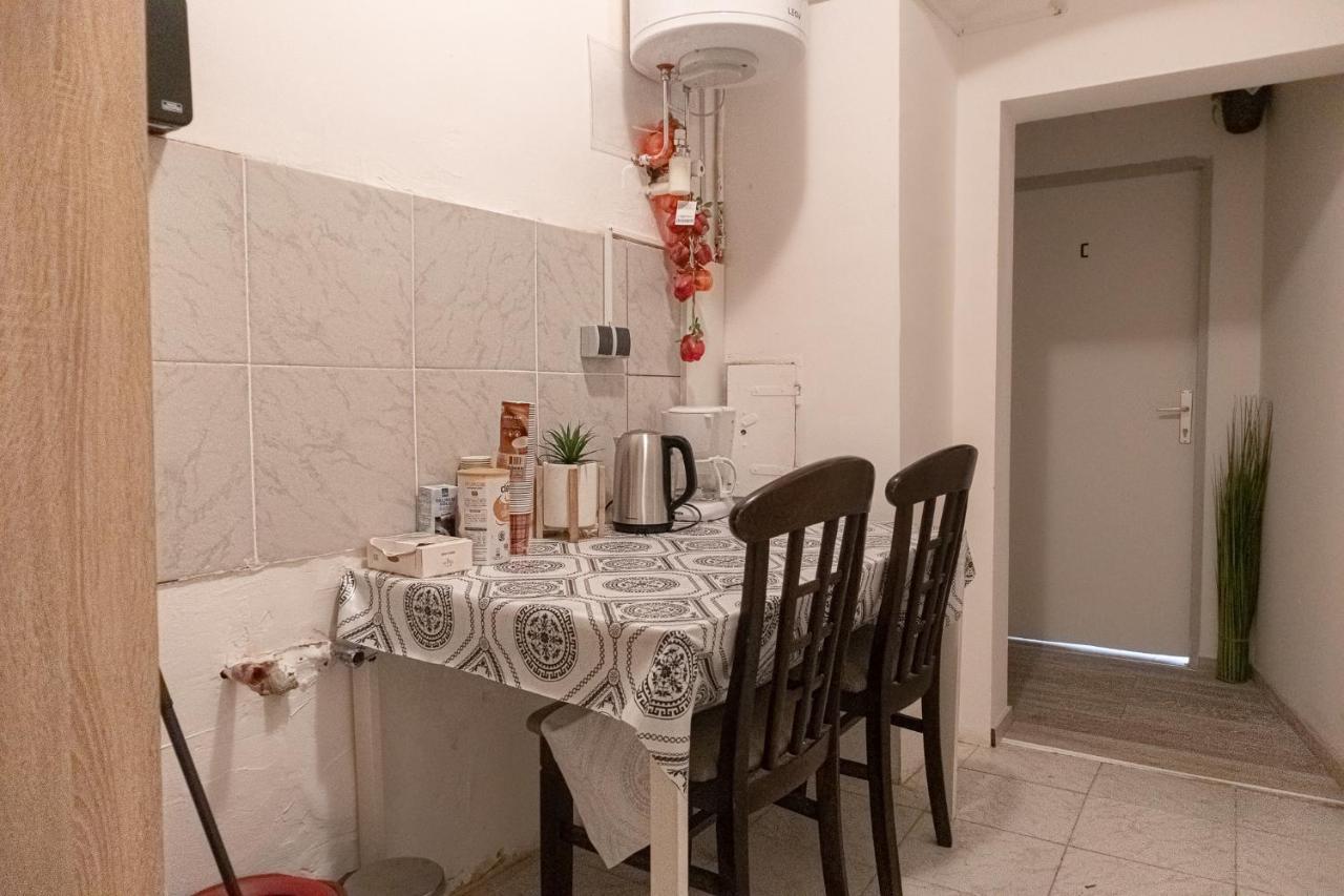 3 Standard Rooms Near Hauptbahnhof Wien Exteriör bild