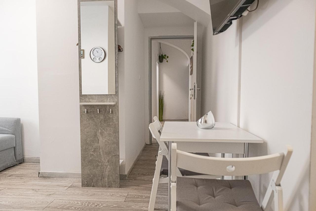 3 Standard Rooms Near Hauptbahnhof Wien Exteriör bild